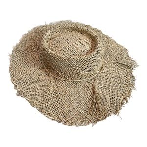 NWT Olive and Pique Frayed Adjustable Straw Hat
